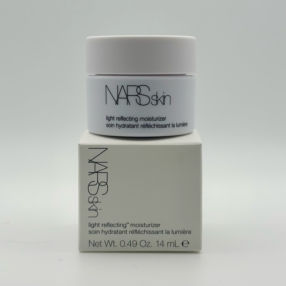 Nars Skin Light Reflecting Moisturizer